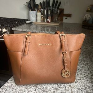 Michael Kors Jet Set Tote, Brown Leather Purse